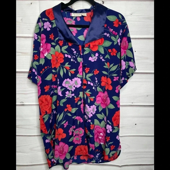 Victoria's Secret Other - Victoria’s Secret Vintage Navy and Floral Satin Trimmed Sleep Shirt Size P/S